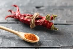 Kit De Culture - Bio - Piment - De Cayenne Long Slim - 10 Graines - Capsicum Annuum 12 Kit De Culture - Bio - Piment - De Cayenne Long Slim - 10 Graines - Capsicum Annuum -Flora Soldes 64064142af0f35.67938566
